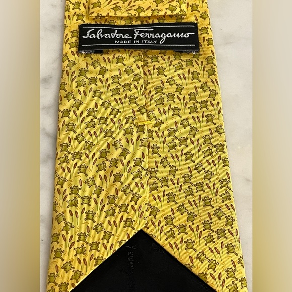 Salvatore Ferragamo  Frog Tie - Picture 1 of 3